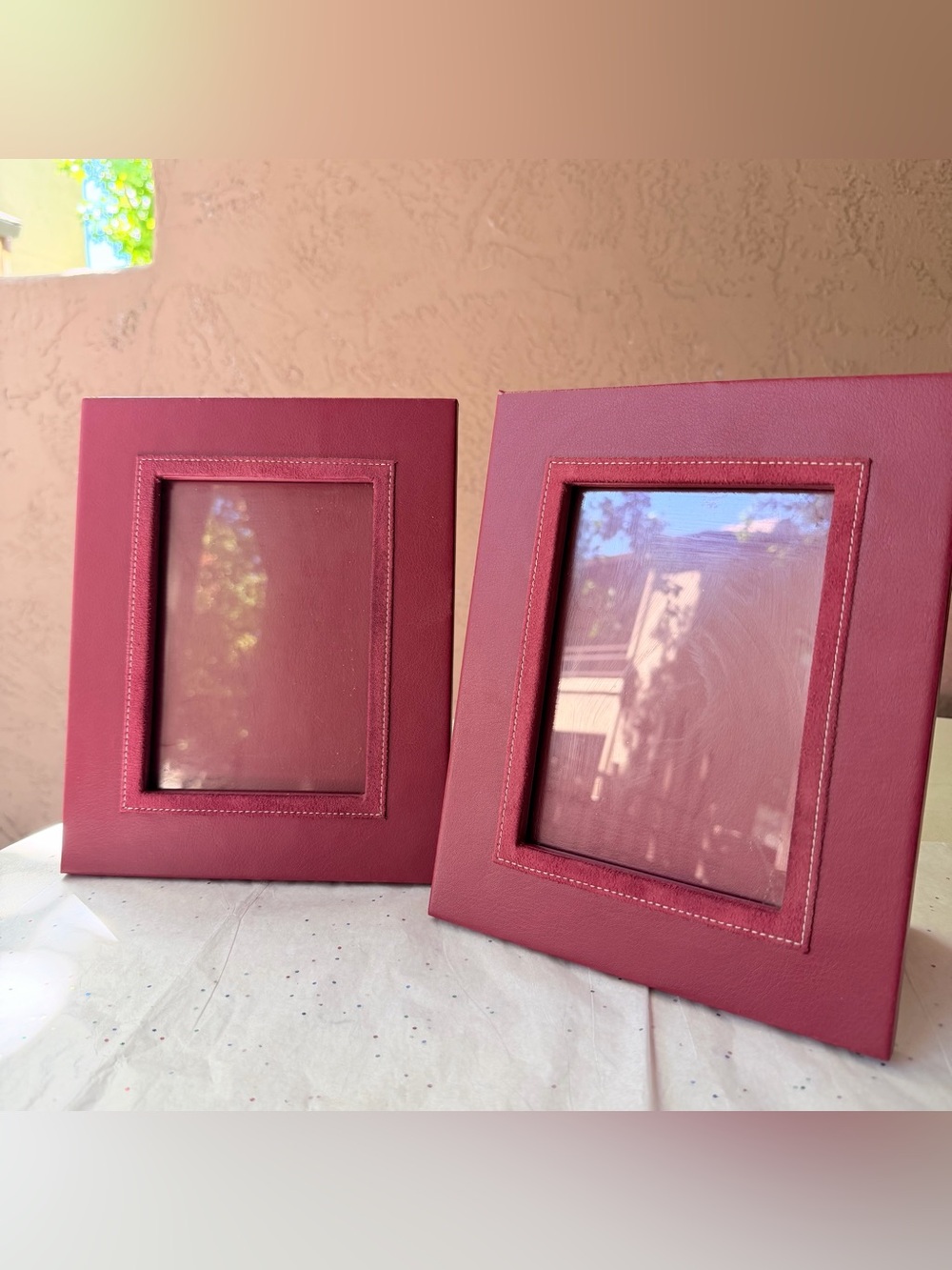 VTG Set of 2 SWING Burgundy Leather 5x7 Picture Frame Clear glass Vintage